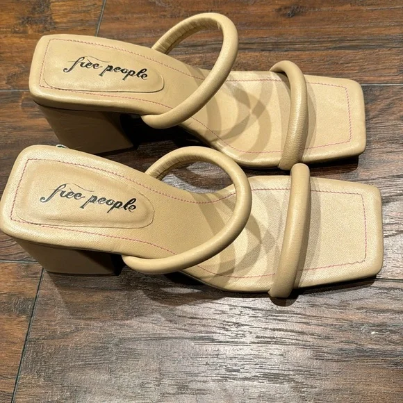 NEW! Free People Double Strap Parker Heel In Dune - Size 39 EU - Picture 11 of 16